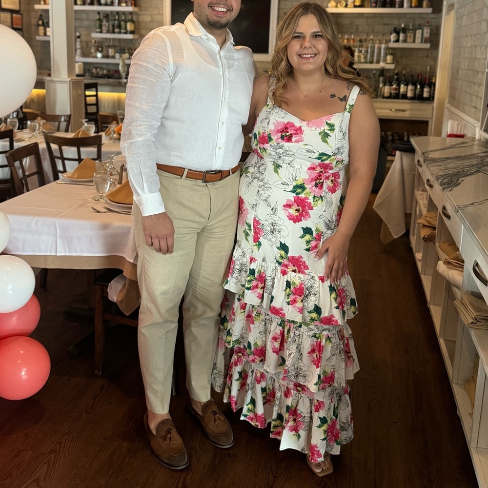 Abercrombie & Fitch White Floral Tiered Maxi Dress with Pink Roses